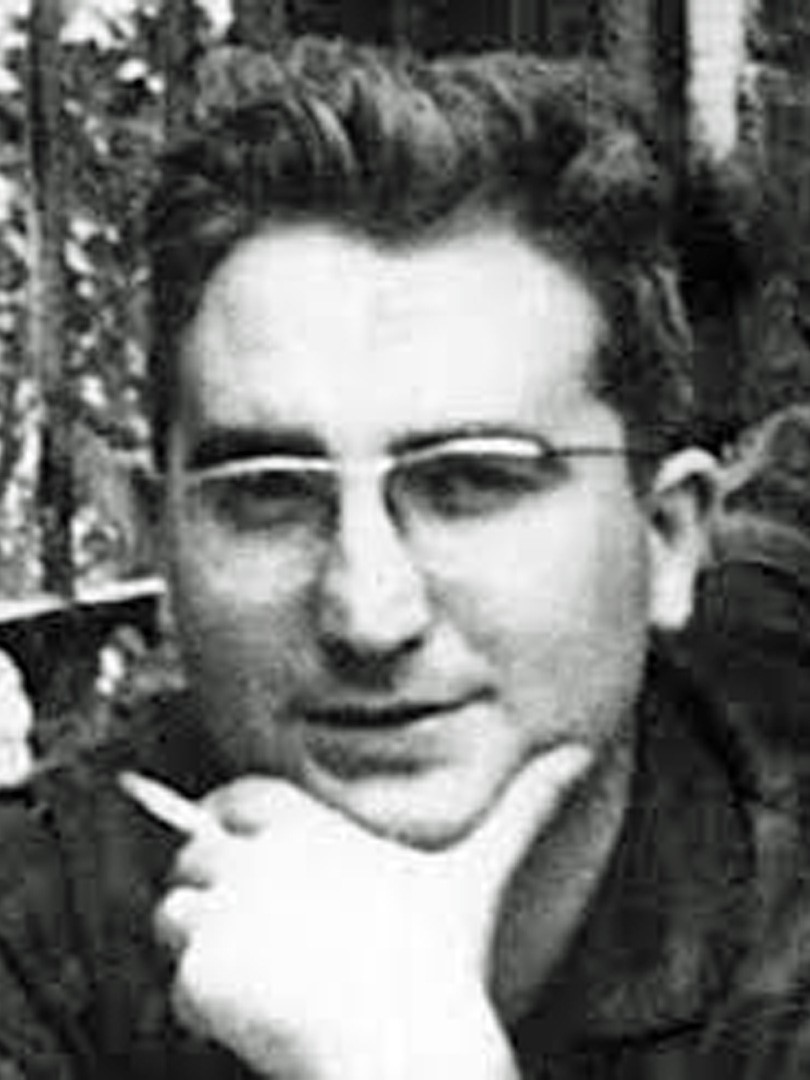 Gabriel Aresti.