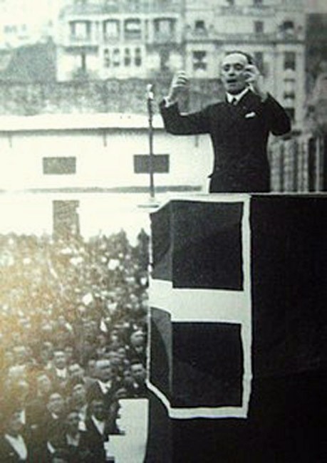 Teodoro Hernandorena en el Aberri Eguna de 1933 en San Sebastián.